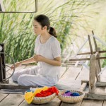 'Chê' mức lương… quốc tế, hai cử nhân đi tìm đầu ra cho thổ cẩm Việt