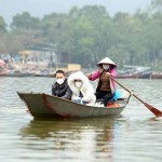 Chùa Hương bất ngờ mở cửa sớm hơn dự kiến